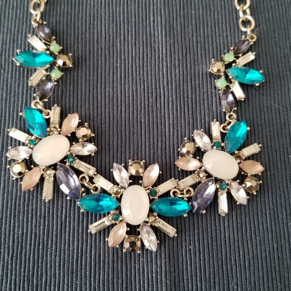 Jeweled Statement Necklace - Picture 4 of 7